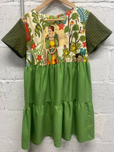 Load image into Gallery viewer, Jubilant Green Frida