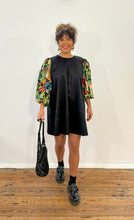 Load image into Gallery viewer, Fridas Black Dress III