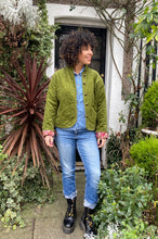 Load image into Gallery viewer, Floral Frida