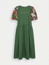 Load image into Gallery viewer, Long Green Frida Kahlo Dress II
