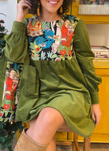 Load image into Gallery viewer, Frida Kahlo Dress
