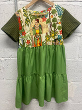 Load image into Gallery viewer, Jubilant Green Frida
