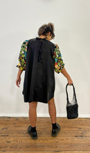 Load image into Gallery viewer, Fridas Black Dress III
