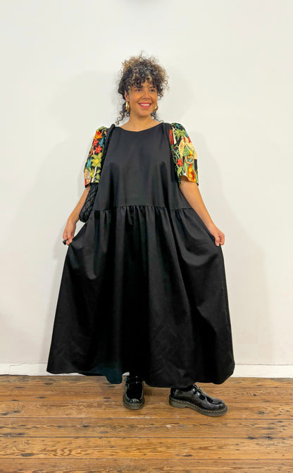 Long Black Frida Kahlo Dress