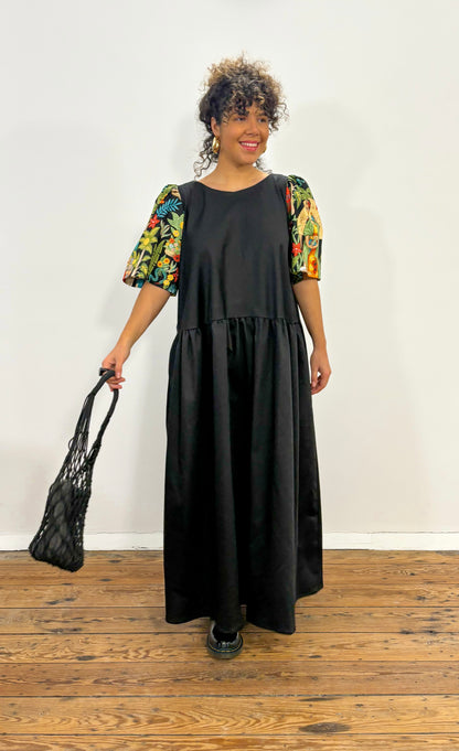 Long Black Frida Kahlo Dress